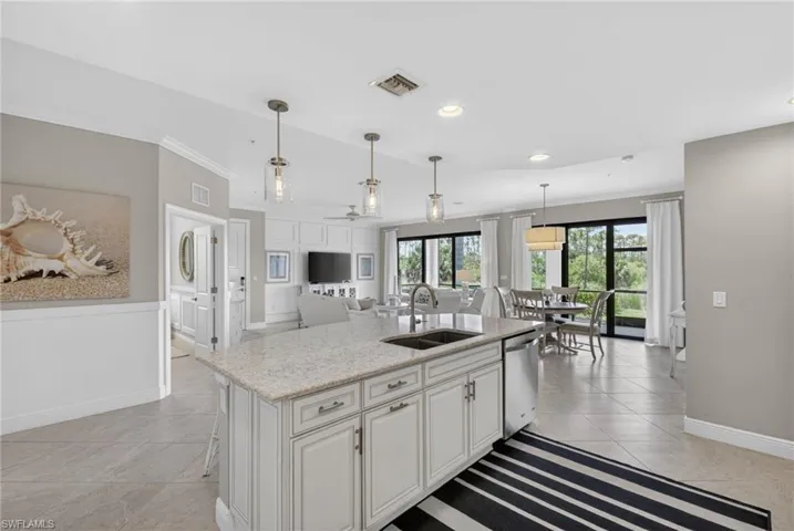 1590  Oceania S DR, Naples, FL 34113