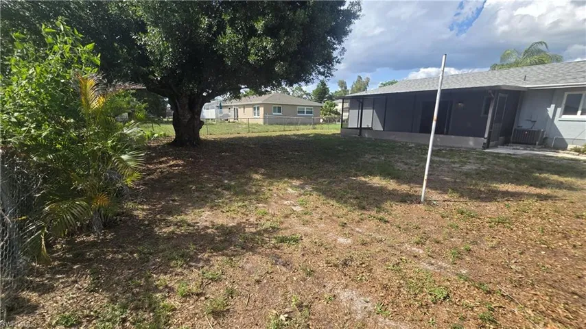 18448 Iris Rd, Fort Myers, Florida 33967