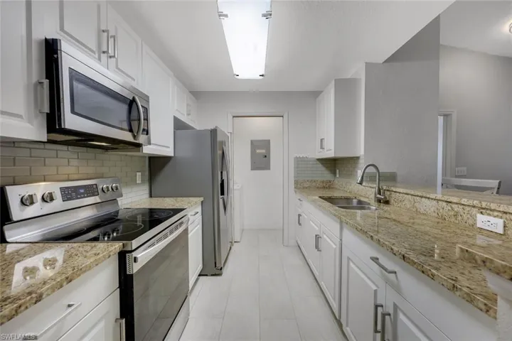 14895 Pleasant Bay Ln 204, Naples, Florida 34119
