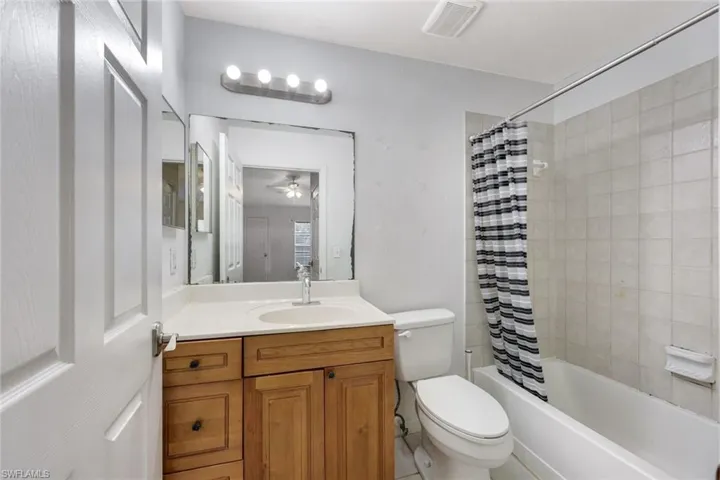 14895 Pleasant Bay Ln 204, Naples, Florida 34119