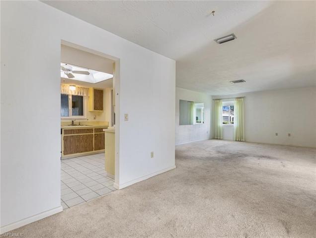 1522  Tredegar  DR, Fort Myers, FL 33919