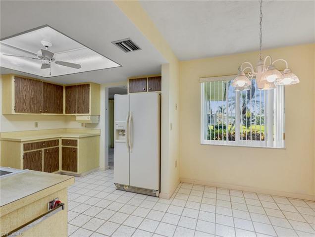 1522  Tredegar  DR, Fort Myers, FL 33919
