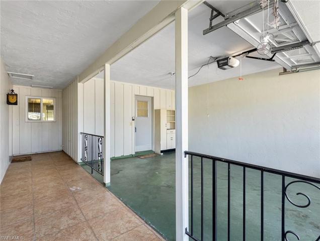 1522  Tredegar  DR, Fort Myers, FL 33919