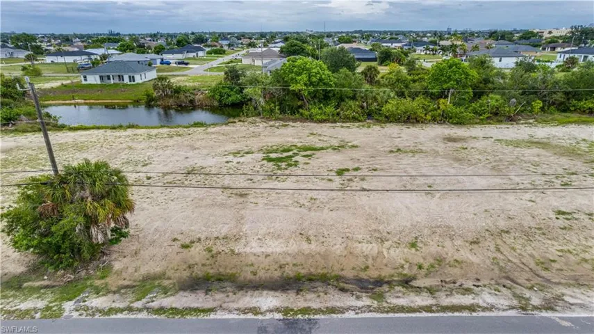1809 Ne 13th Ave, Cape Coral, Florida 33909