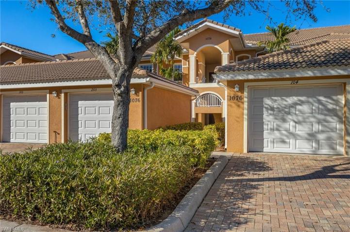 1076  Winding Pines  CIR, Cape Coral, FL 33909