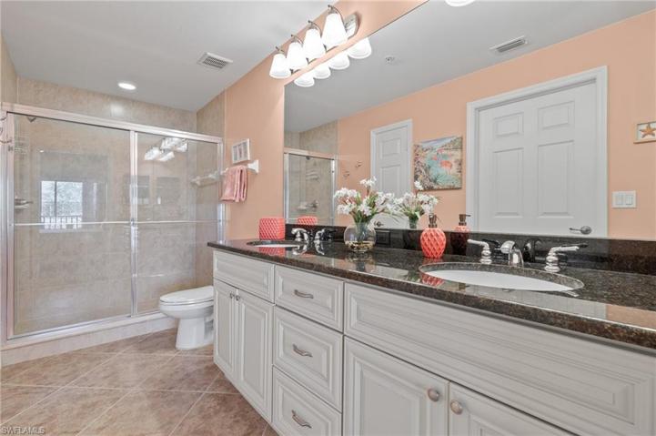 1076  Winding Pines  CIR, Cape Coral, FL 33909