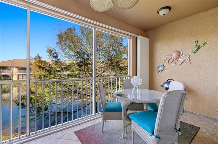 1076  Winding Pines  CIR, Cape Coral, FL 33909