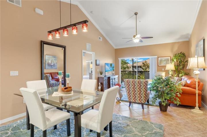 1076  Winding Pines  CIR, Cape Coral, FL 33909