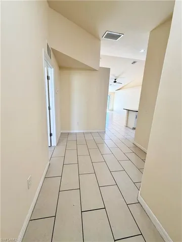1044 Ne 8th Pl 1104, Cape Coral, Florida 33909