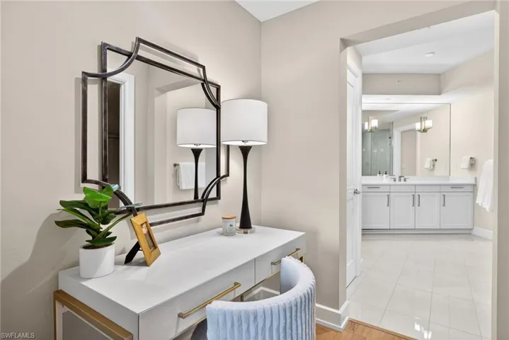 Master Suite powder room