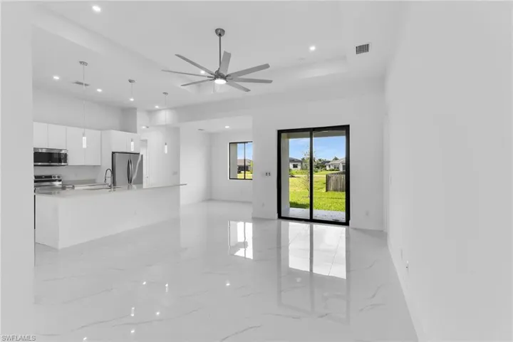 4202 Nw 33rd St, Cape Coral, Florida 33993
