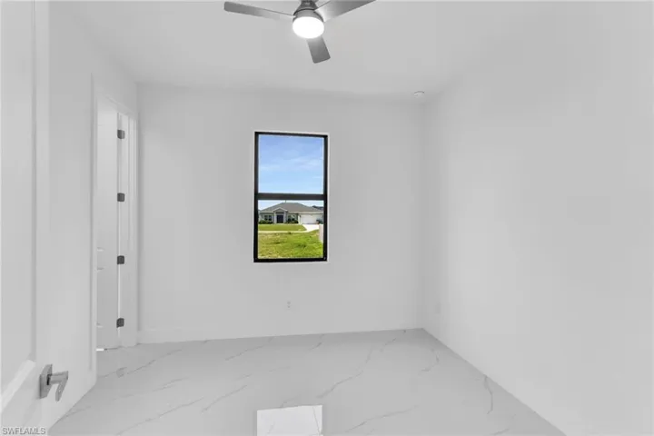 4202 Nw 33rd St, Cape Coral, Florida 33993