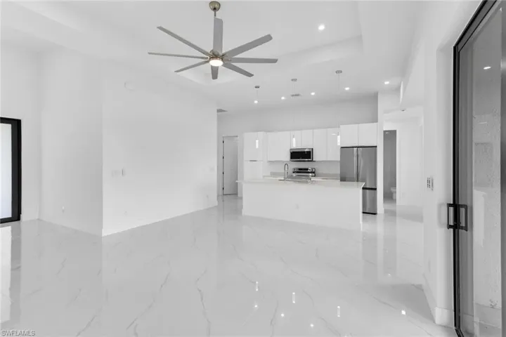 4202 Nw 33rd St, Cape Coral, Florida 33993