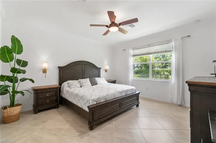 2217 Cara Cara Way, Naples, Florida 34120