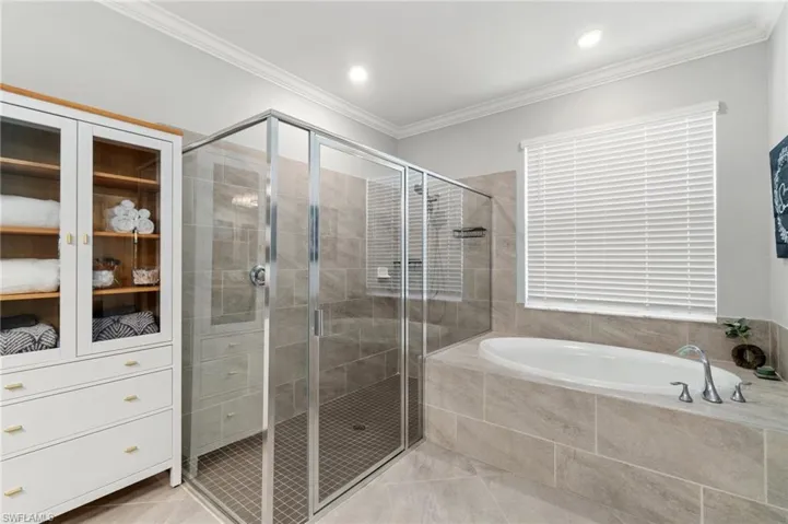 2217 Cara Cara Way, Naples, Florida 34120