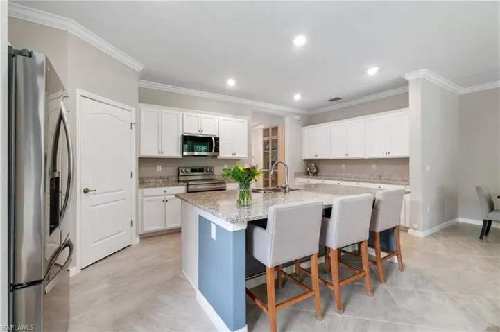2217 Cara Cara Way, Naples, Florida 34120