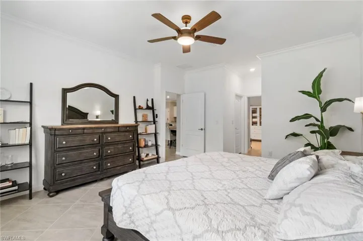 2217 Cara Cara Way, Naples, Florida 34120