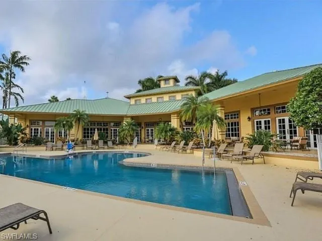 3940 Loblolly Bay Dr 402, Naples, Florida 34114