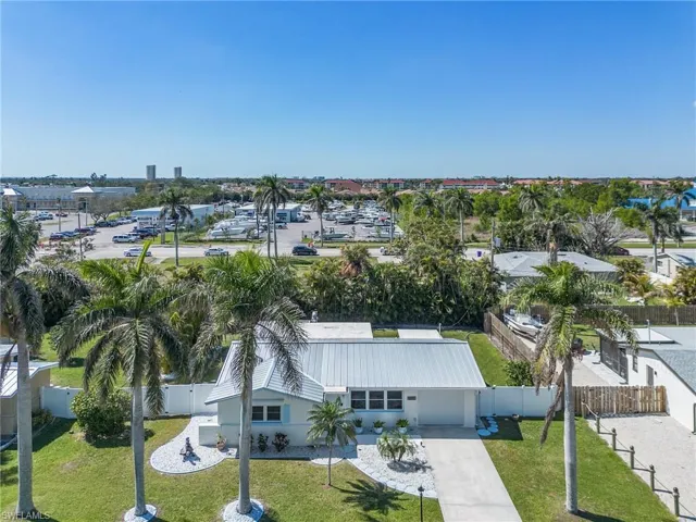 16780  Carmen  AVE, Fort Myers, FL 33956