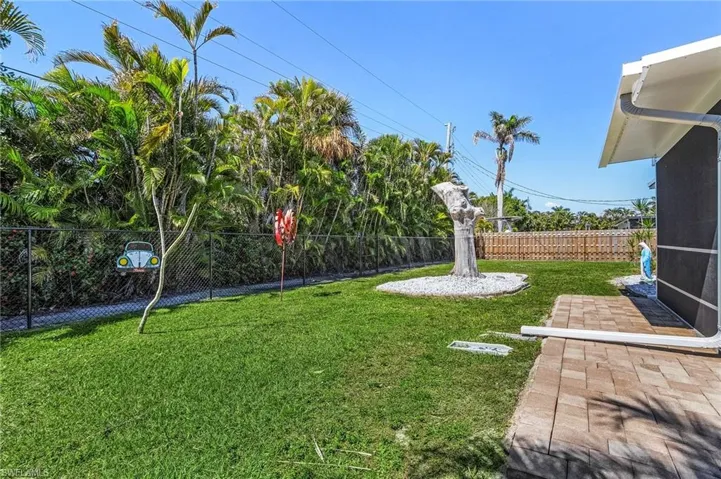 16780  Carmen  AVE, Fort Myers, FL 33956