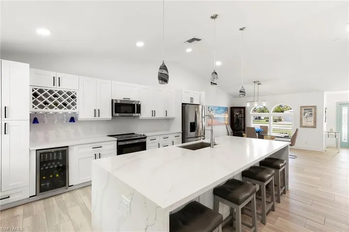 752  Saint Andrews  BLVD, Naples, FL 34113