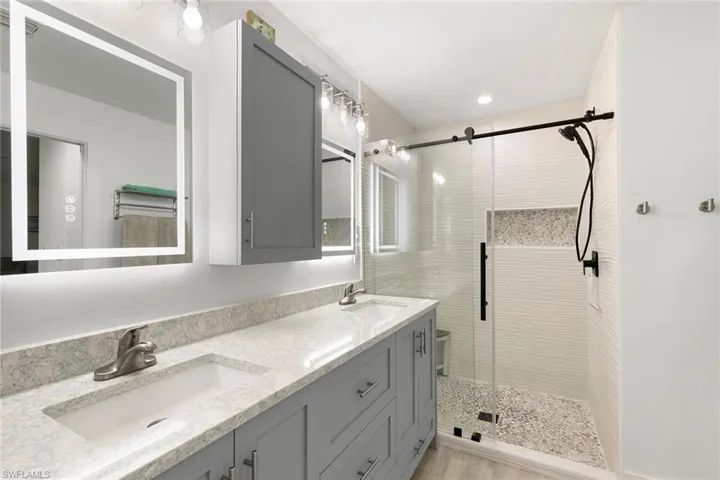 752  Saint Andrews  BLVD, Naples, FL 34113