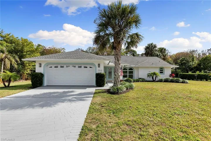 752  Saint Andrews  BLVD, Naples, FL 34113