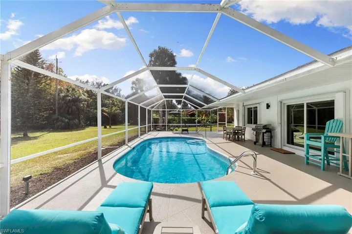 752  Saint Andrews  BLVD, Naples, FL 34113