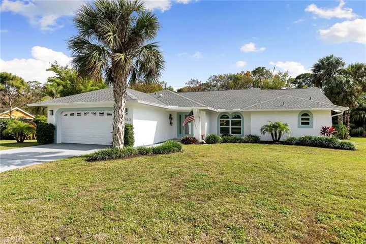 752  Saint Andrews  BLVD, Naples, FL 34113