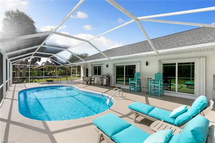 752  Saint Andrews  BLVD, Naples, FL 34113