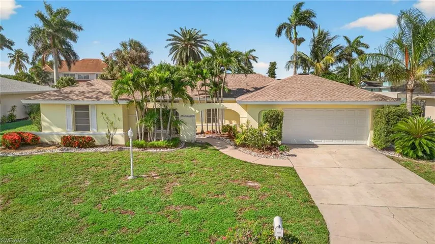1376  Whiskey Creek  DR, Fort Myers, FL 33919