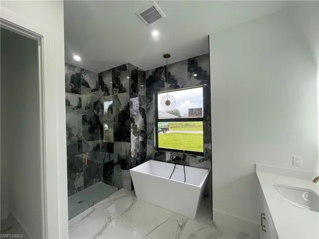 3401 41st St Sw, Lehigh Acres, Florida 33976