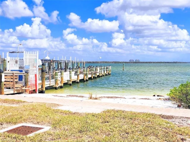 Community owned Boat DocksVIRTUALLY ENHANCED