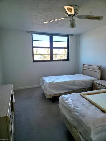 Huge Guest or Second Bedroom