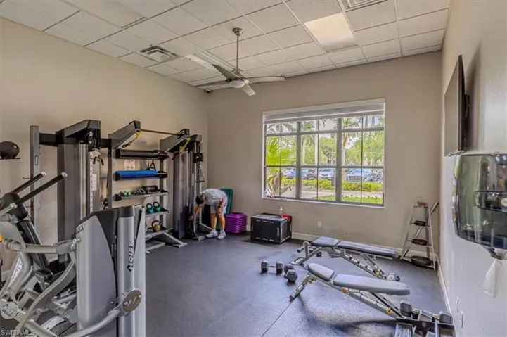 1966  Par  DR, Naples, FL 34120