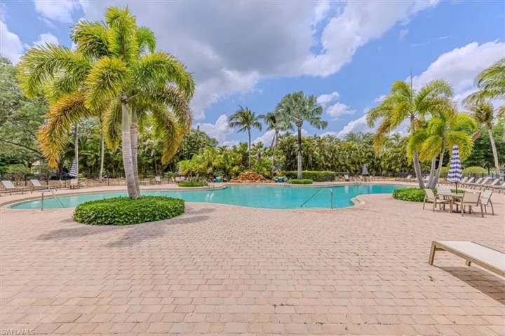 1966  Par  DR, Naples, FL 34120