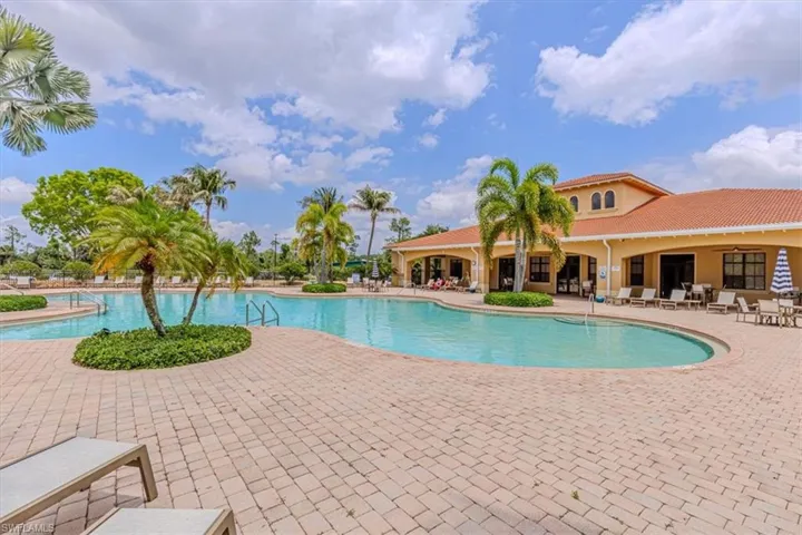 1966  Par  DR, Naples, FL 34120