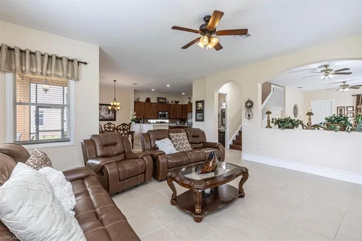 1966  Par  DR, Naples, FL 34120