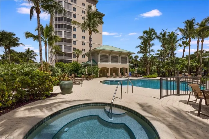 4192 Bay Beach Ln 872, Fort Myers Beach, Florida 33931