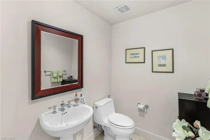 4192 Bay Beach Ln 872, Fort Myers Beach, Florida 33931