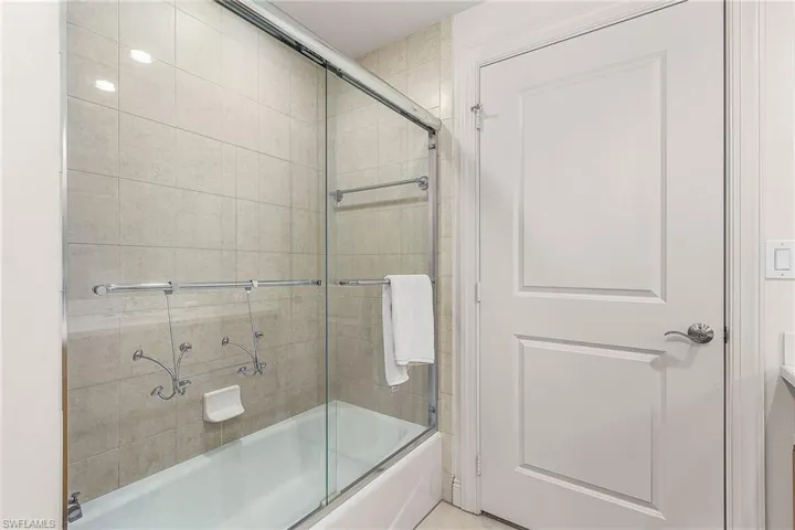 4192 Bay Beach Ln 872, Fort Myers Beach, Florida 33931