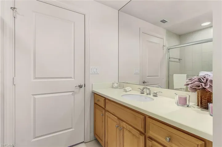 4192 Bay Beach Ln 872, Fort Myers Beach, Florida 33931
