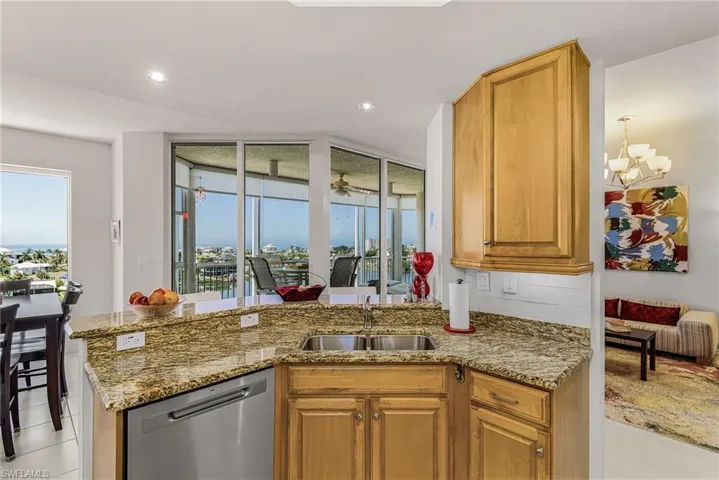 4192 Bay Beach Ln 872, Fort Myers Beach, Florida 33931