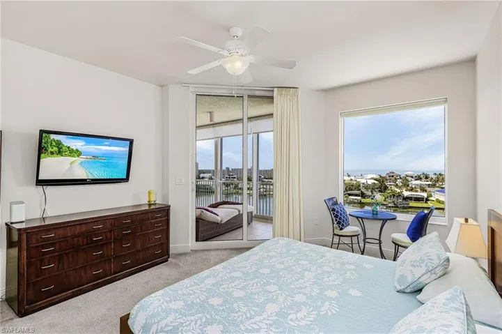 4192 Bay Beach Ln 872, Fort Myers Beach, Florida 33931