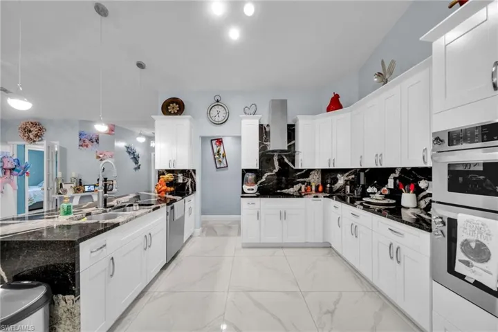 3907 16th St W, Lehigh Acres, Florida 33971