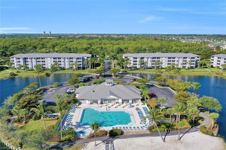 16605  Lake Circle  DR, Fort Myers, FL 33908