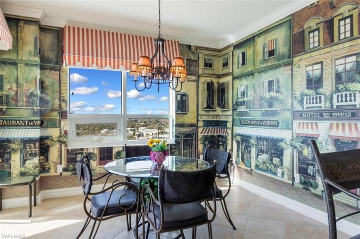 Breakfast room