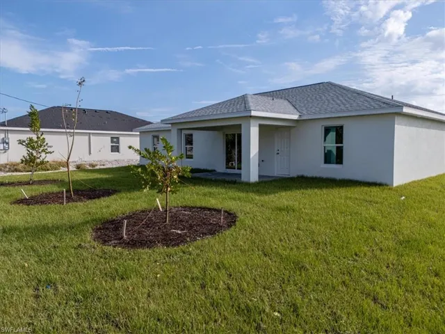1722 NW 2nd  PL, Cape Coral, FL 33993