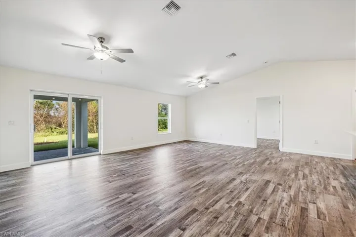 1722 NW 2nd  PL, Cape Coral, FL 33993