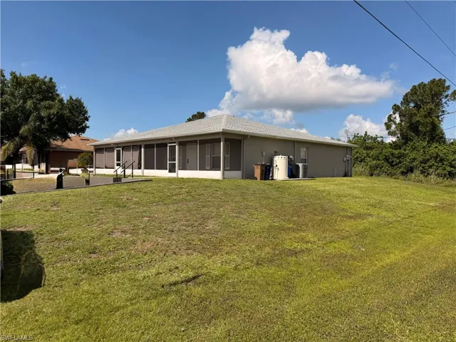 200/202 Ichabod Ave, Lehigh Acres, Florida 33973